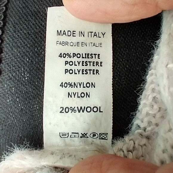 Italian Made Sweater - Large - Picture 9 of 10